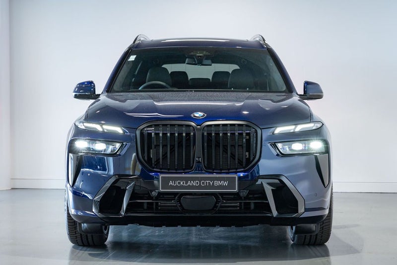 2026 BMW X7 xDrive 40d image 3
