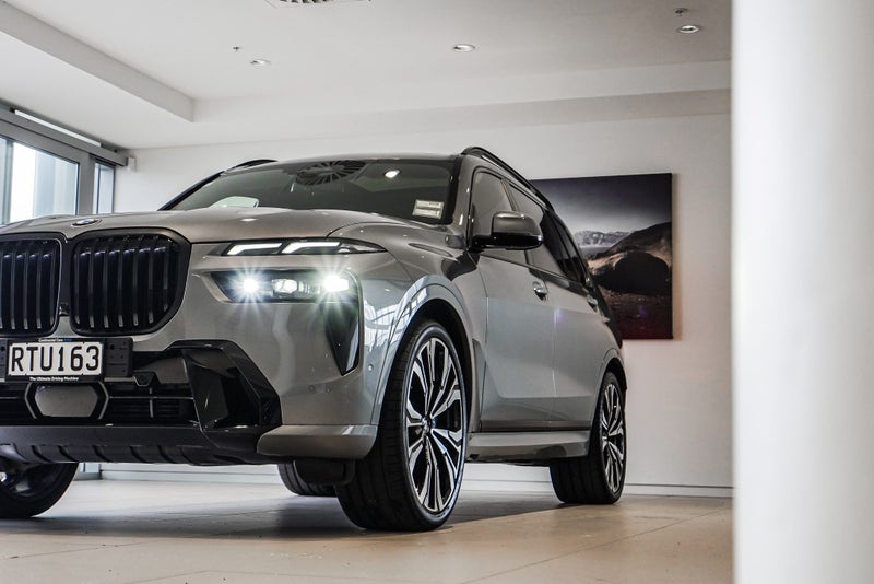 2026 BMW X7 xDrive 40d image 5