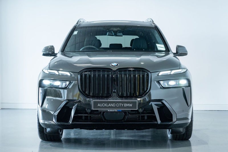 2026 BMW X7 xDrive 40d image 4