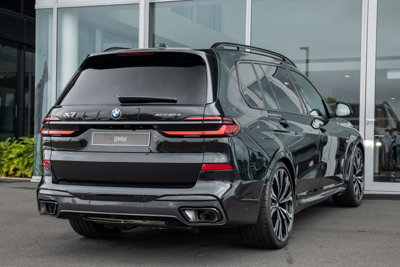 2026 BMW X7 xDrive40d image 4