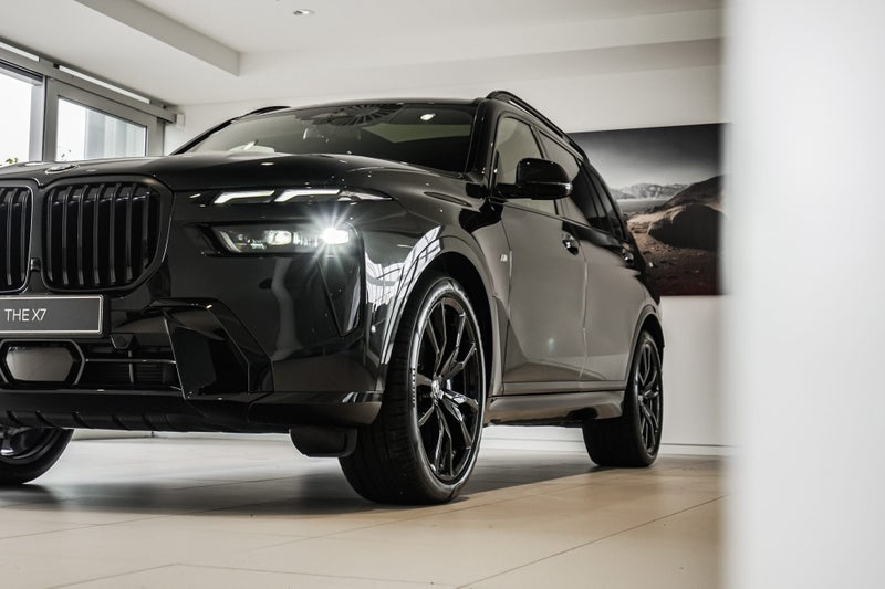 2026 BMW X7 xDrive40d image 5