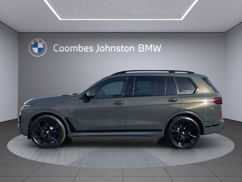 2026 BMW X7 xDrive40d M Sport Pro image 3