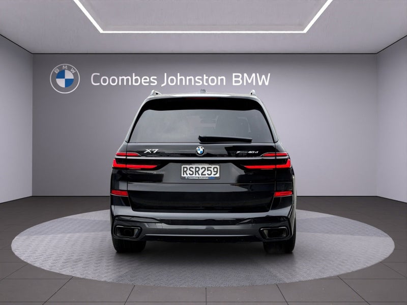 2026 BMW X7 xDrive40d M Sport Pro + Connoisseur... image 5