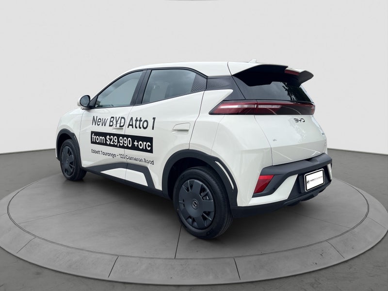 2026 BYD ATTO 1 ESSENTIAL BEV - APRICITY WHITE image 2