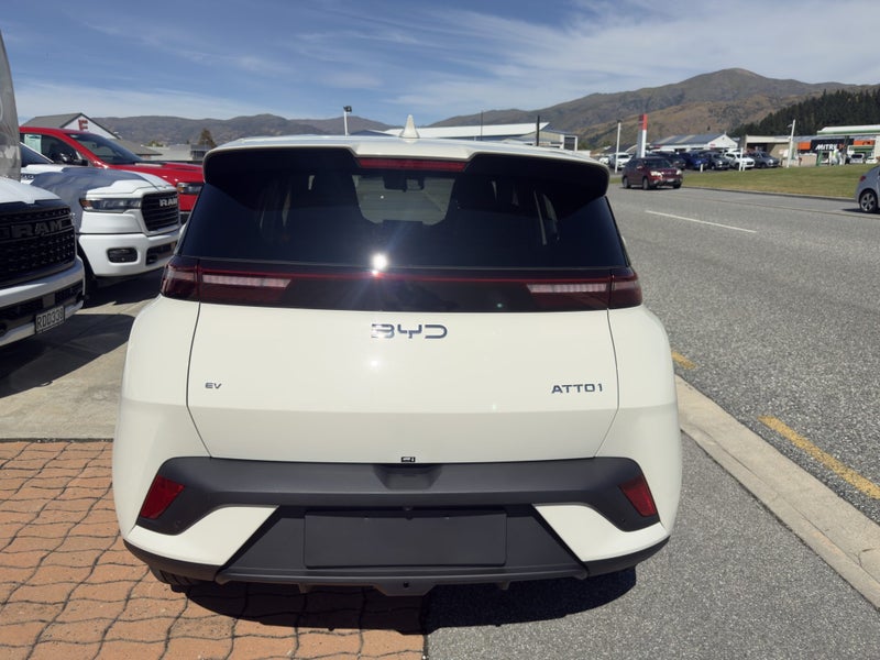 2026 BYD ATTO 1 Essential EV image 5