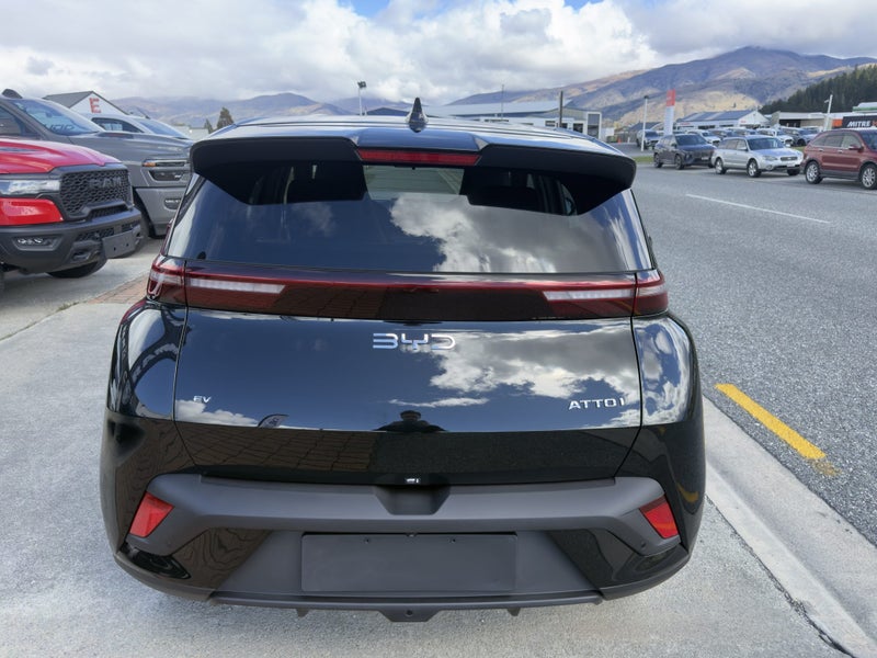 2026 BYD ATTO 1 Essential EV image 5