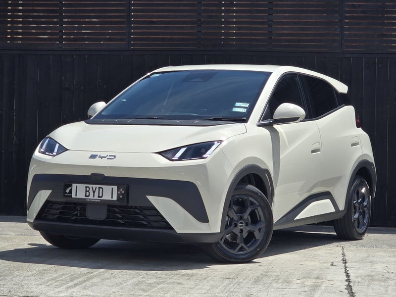 2026 BYD ATTO 1 Premium image 5