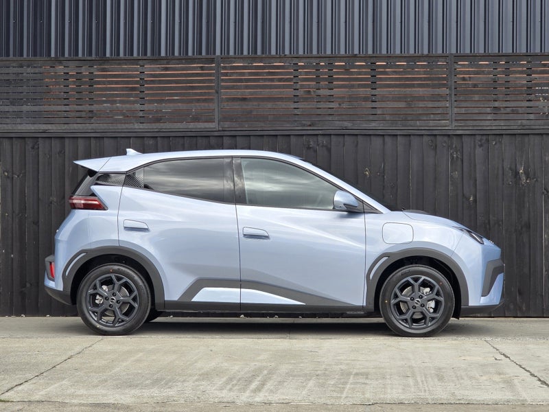 2026 BYD ATTO 1 Premium image 2