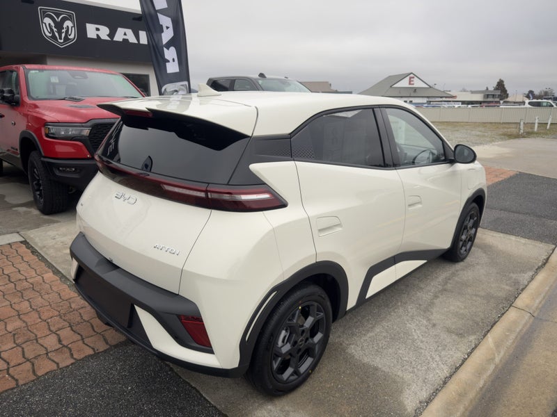 2026 BYD ATTO 1 Premium EV image 4
