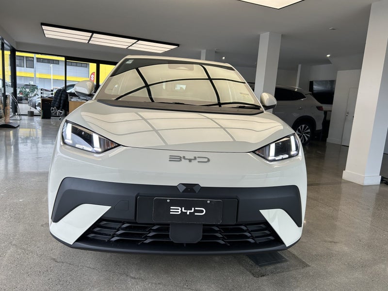 2026 BYD ATTO 1 Premium EV 43Kwh image 2