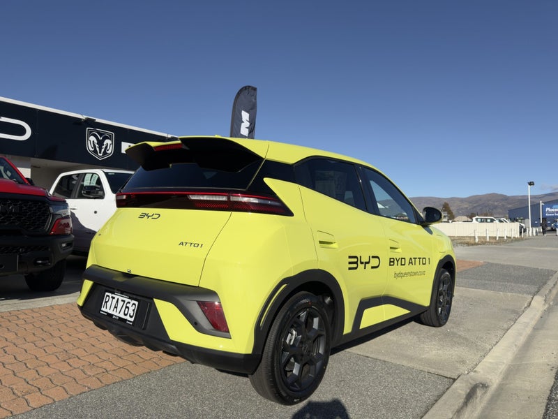 2026 BYD ATTO 1 Premium EV image 4