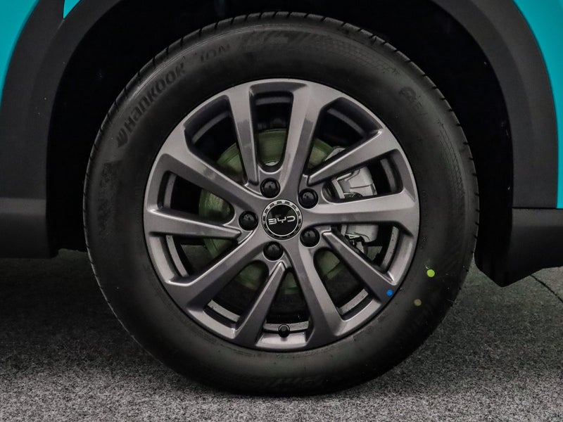 2026 BYD ATTO 2 DM-i DM-I Premium PHEV image 3