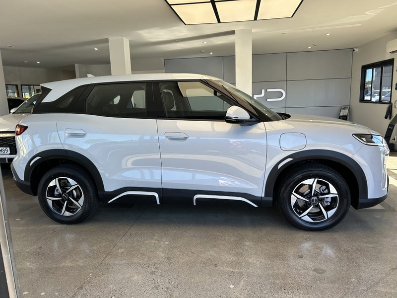 2026 BYD ATTO 2 Dynamic Ev 51Kwh image 2