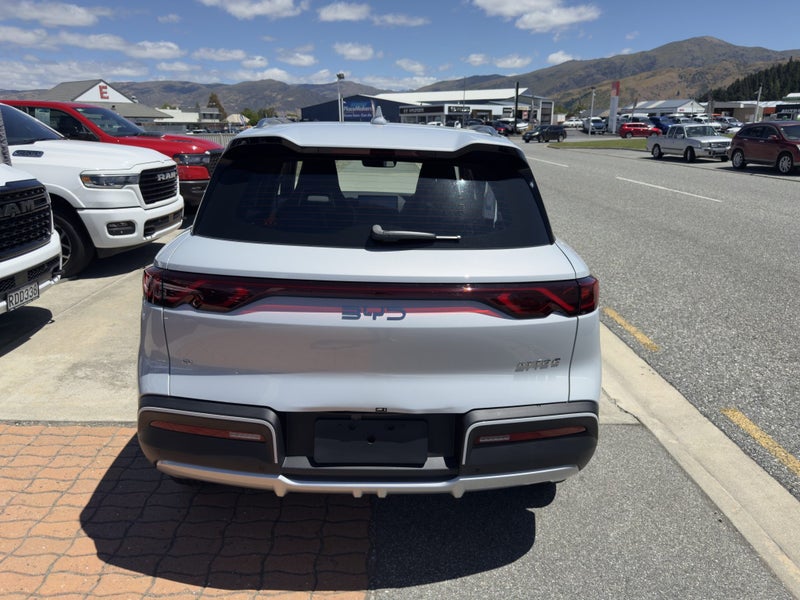 2026 BYD ATTO 2 Premium EV image 5