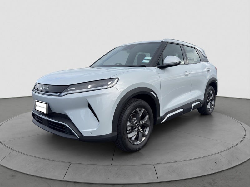 2026 BYD ATTO 2 PREMIUM EV - SKI WHITE image 5