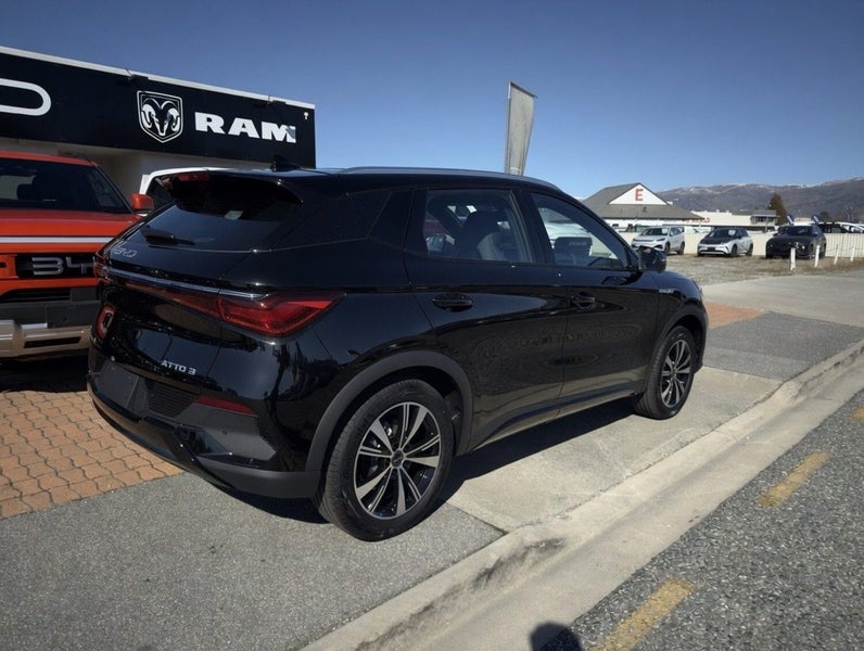 2026 BYD Atto 3 Superior EV image 4