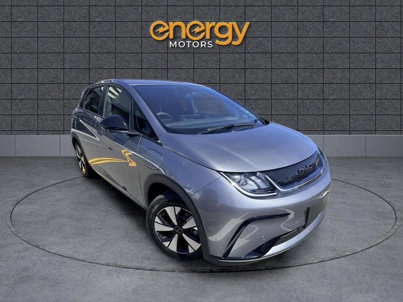 2026 BYD Dolphin Essential EV 45KWH image 3