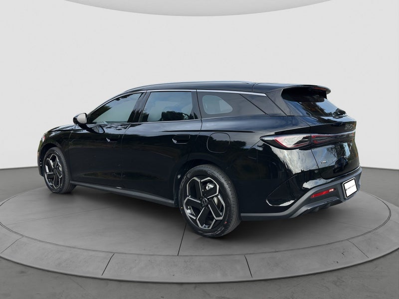 2026 BYD Seal 6 TOURING PREMIUM - COSMOS BLACK image 2