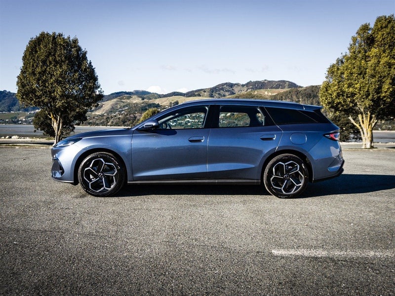 2026 BYD Seal 6 TOURING SUPER HYBRID, 1300KM/12... image 5