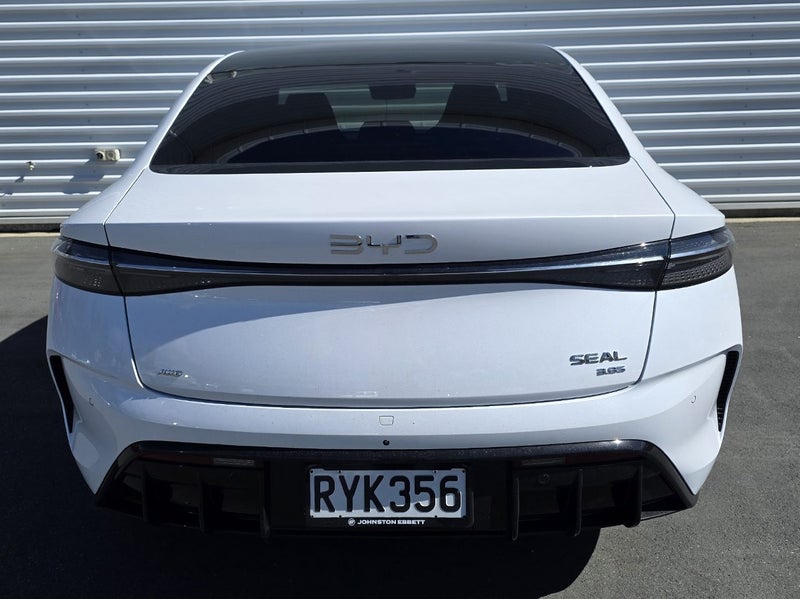 2026 BYD Seal Performance image 5