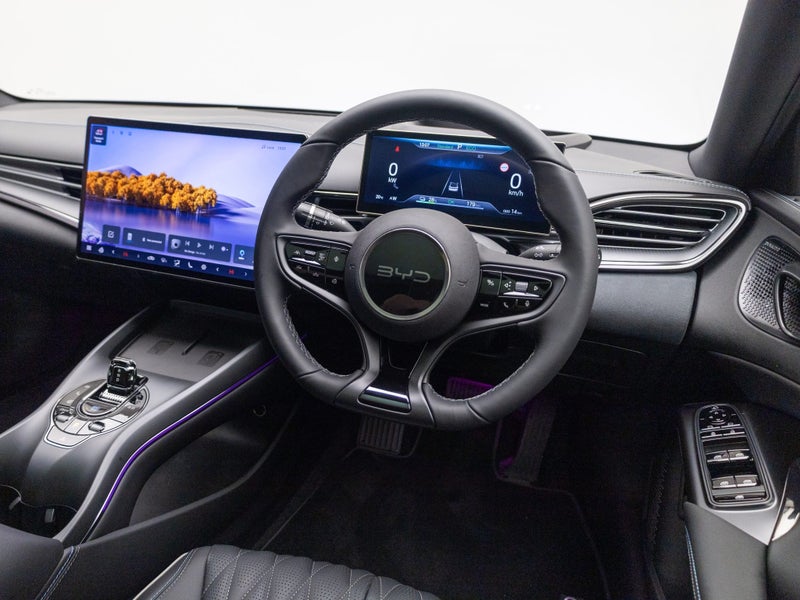 2026 BYD Seal Premium 83kWh RWD image 2