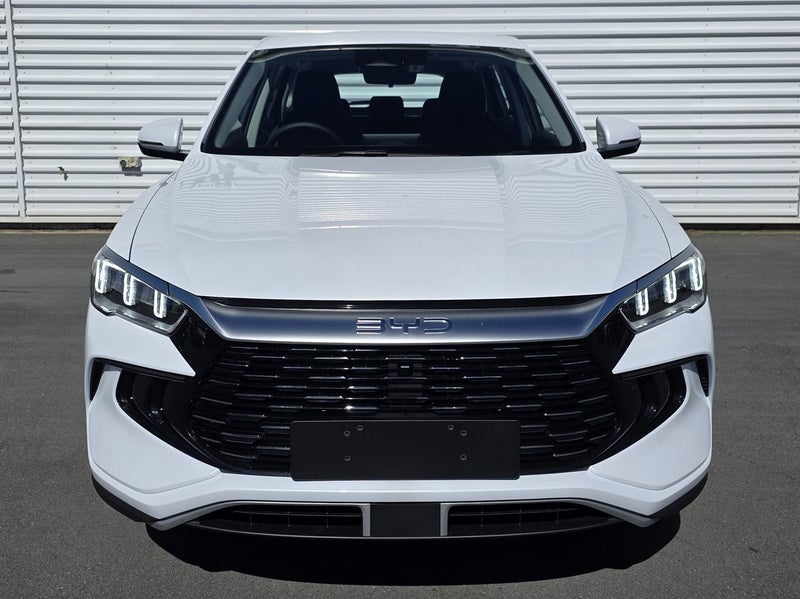 2026 BYD Sealion 5 Essential PHEV image 2