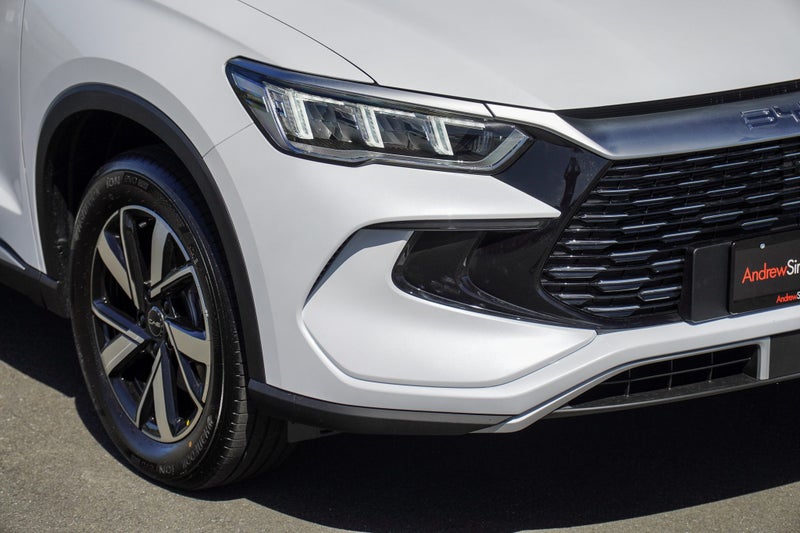 2026 BYD Sealion 5 Essential Phev Suv image 4