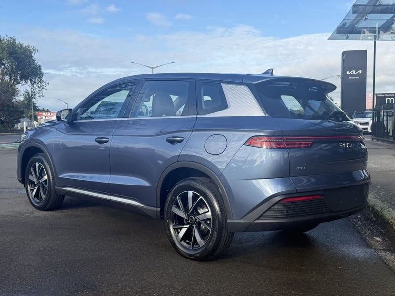 2026 BYD Sealion 5 Essential PHEV SUV image 4