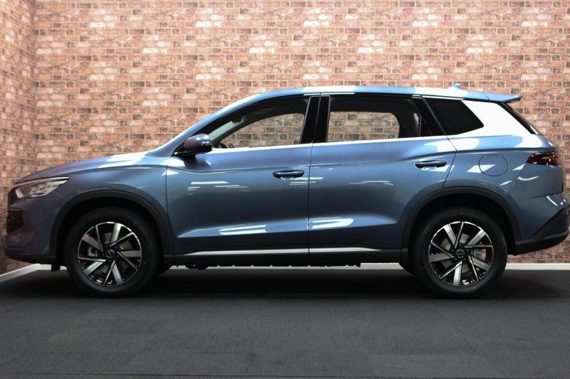 2026 BYD Sealion 5 Essential PHEV SUV image 3