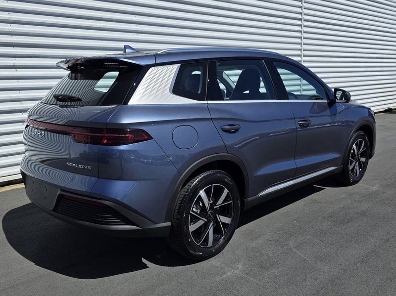 2026 BYD Sealion 5 Premium PHEV image 4