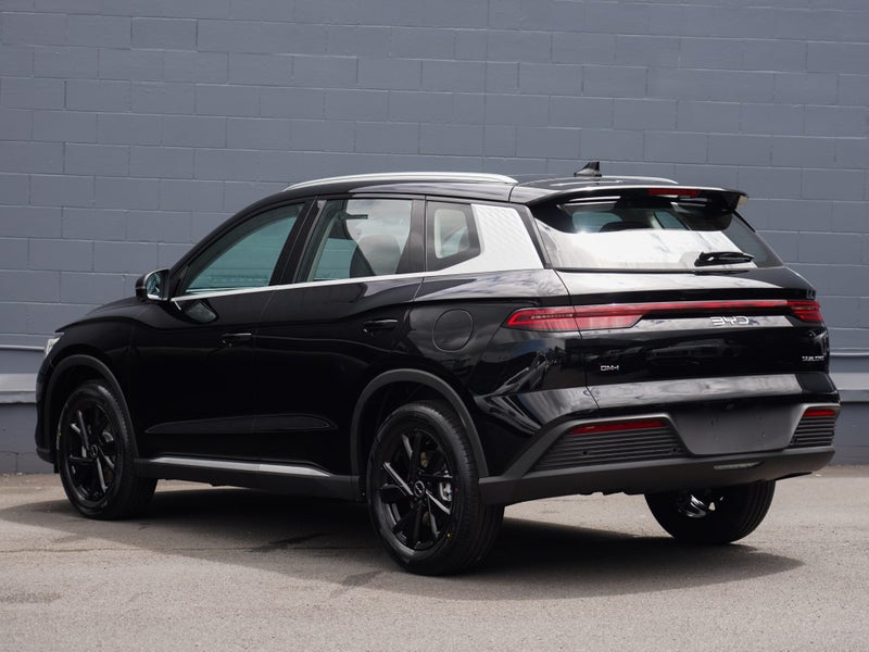 2026 BYD Sealion 5 Premium PHEV 5Dr Wagon image 2