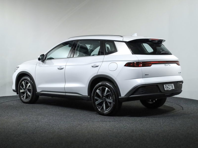 2026 BYD Sealion 5 Premium PHEV image 2