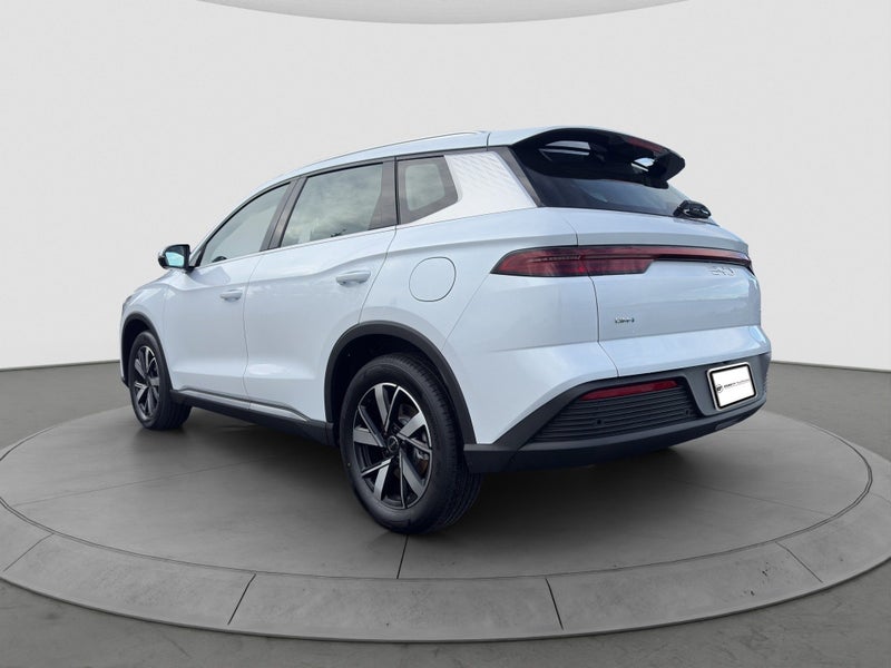 2026 BYD Sealion 5 PREMIUM PHEV - AURORA WHITE image 2