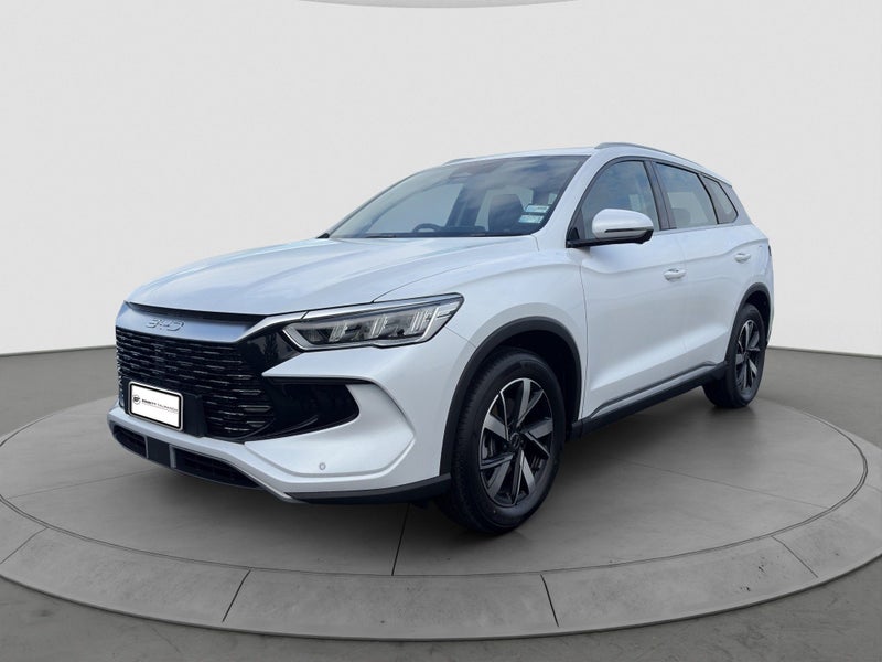 2026 BYD Sealion 5 PREMIUM PHEV - AURORA WHITE image 5