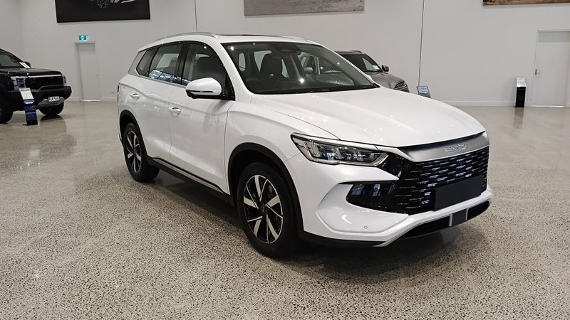 2026 BYD Sealion 5 Premium Phev Suv image 3