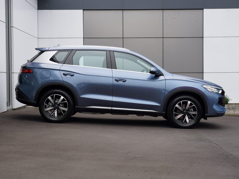 2026 BYD Sealion 5 Premium Phev Suv image 3