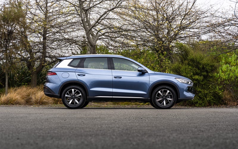 2026 BYD Sealion 5 PREMIUM PHEV SUV image 2