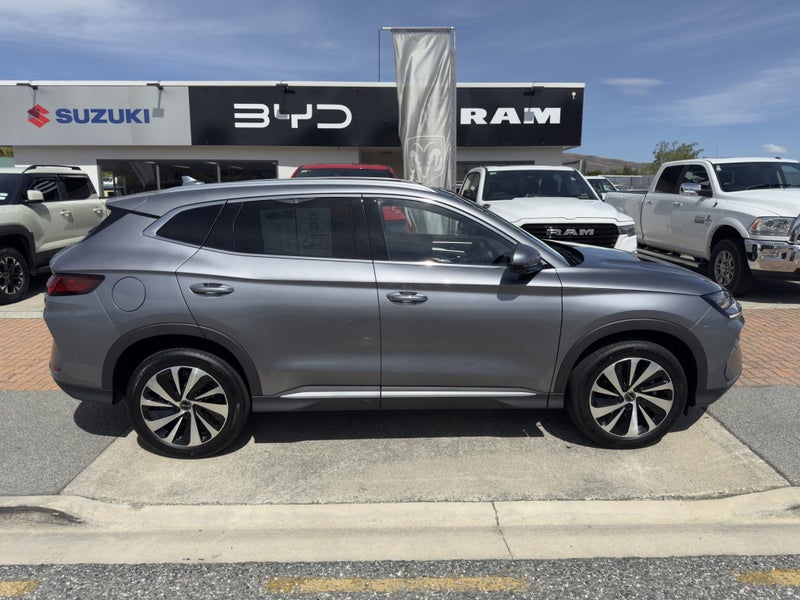 2026 BYD Sealion 6 Dynamic 2WD Extended Range image 3