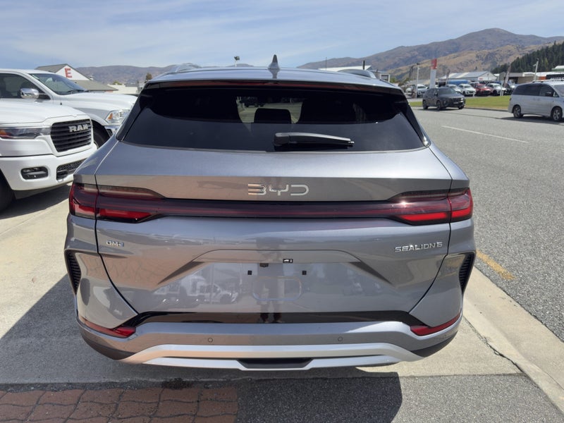 2026 BYD Sealion 6 Dynamic 2WD Extended Range image 5