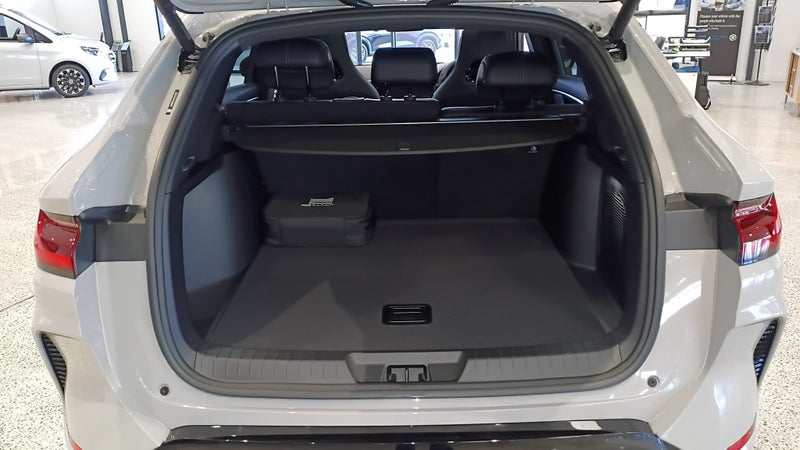 2026 BYD Sealion 6 Dynamic Extended Phe image 5