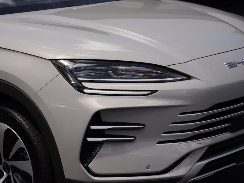 2026 BYD Sealion 6 Dynamic Extended PHEV image 4