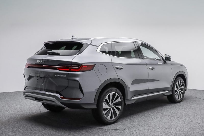 2026 BYD Sealion 6 Dynamic Extended PHEV image 4