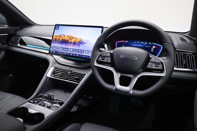 2026 BYD Sealion 6 Dynamic Extended PHEV image 2