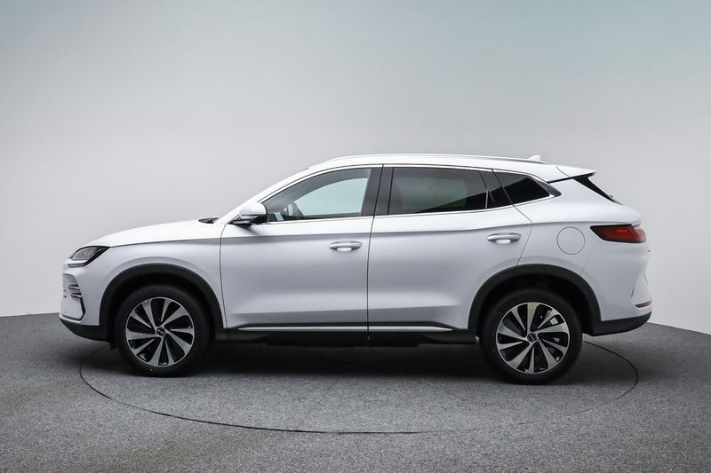 2026 BYD Sealion 6 Dynamic Extended PHEV image 5