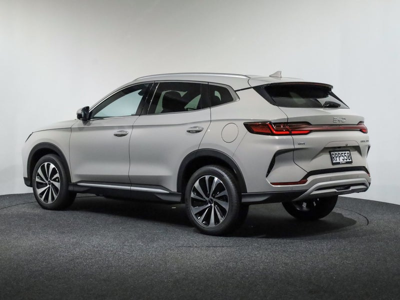 2026 BYD Sealion 6 Dynamic Extended PHEV image 2