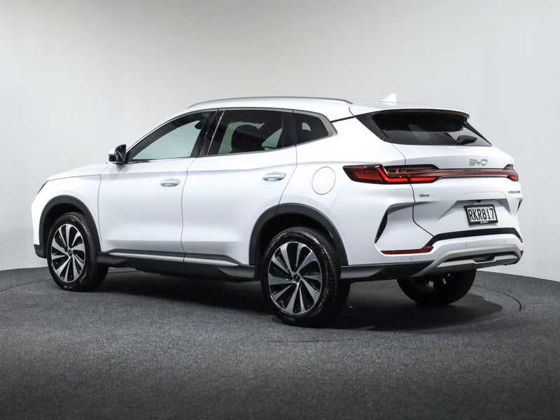 2026 BYD Sealion 6 Essential 2WD PHEV image 2