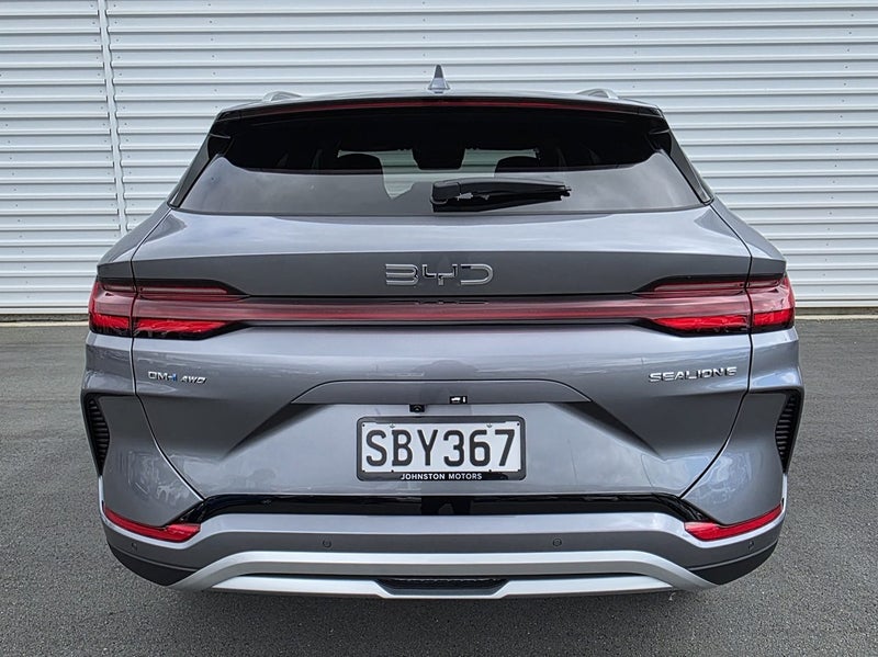 2026 BYD Sealion 6 Premium AWD image 5