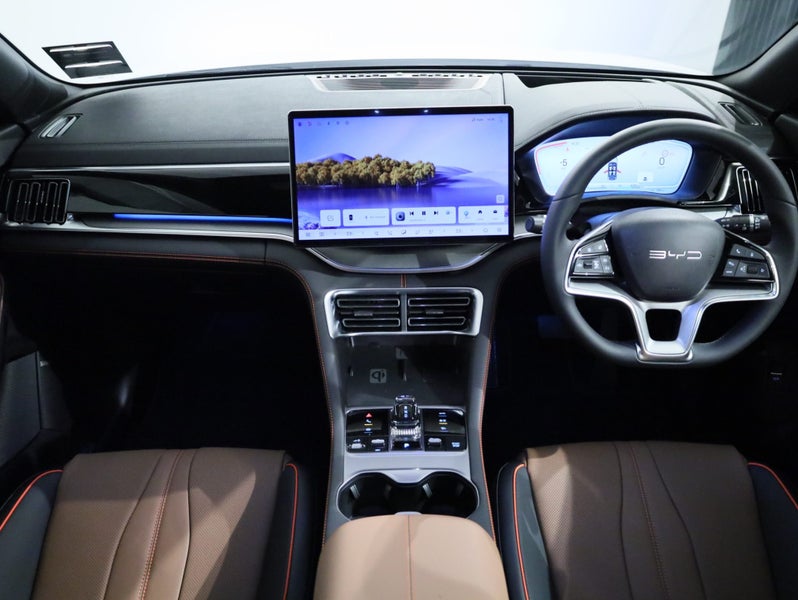 2026 BYD Sealion 6 Premium AWD PHEV image 3