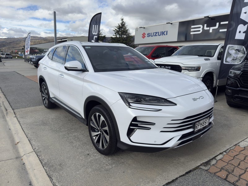 2026 BYD Sealion 6 Premium Extended AWD PHEV image 2