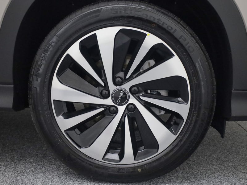 2026 BYD Sealion 6 Premium Extended PHEV image 3